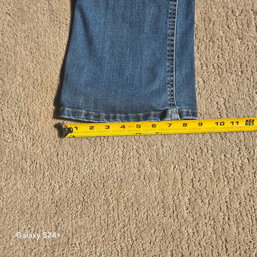 Indigo Rein Womens Distressed Flare Jeans Blue Medium Wash Shredded Knee Size 7 - Picture 6 of 6